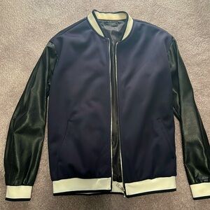 Lightweight Zara jacket. Perfect for any weather. XL but fits like a Large